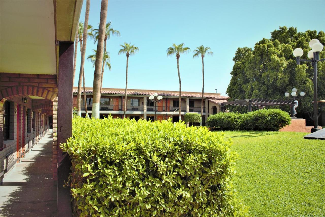 Hotel Colonial Mexicali Ngoại thất bức ảnh