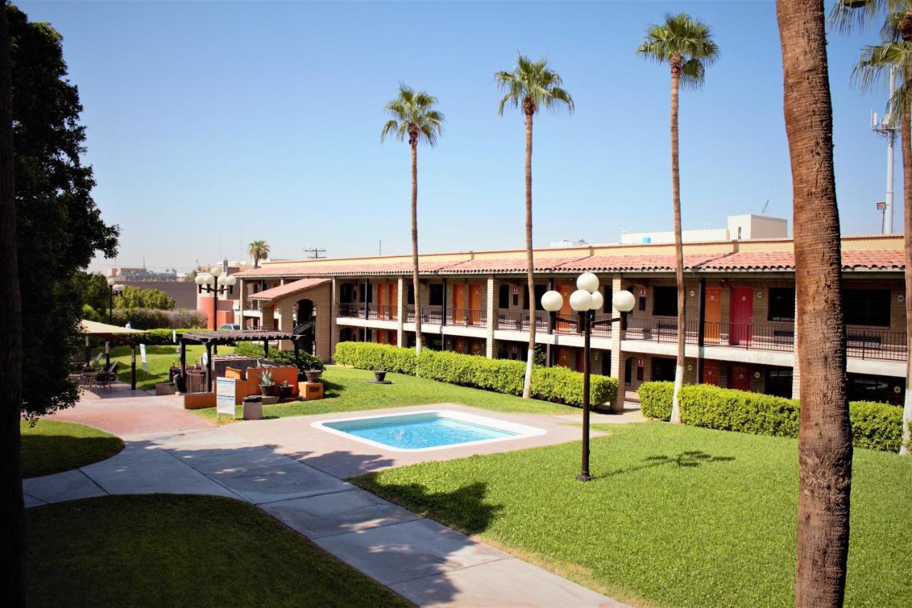 Hotel Colonial Mexicali Ngoại thất bức ảnh