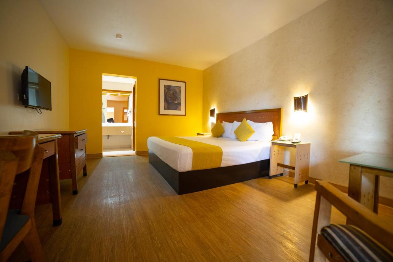 Hotel Colonial Mexicali Ngoại thất bức ảnh