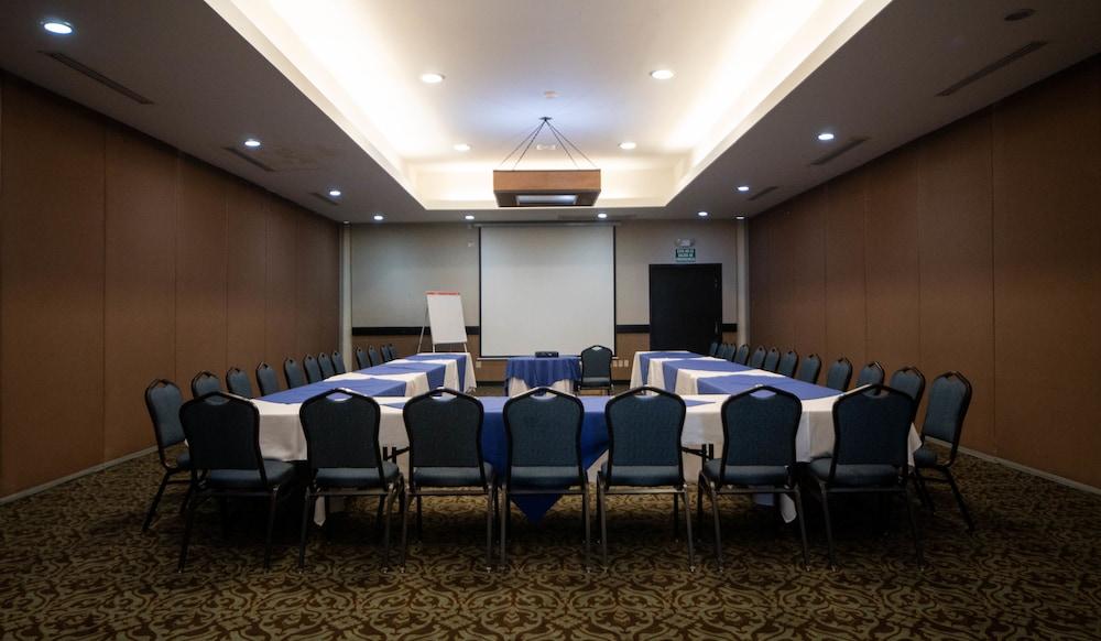 Hotel Colonial Mexicali Ngoại thất bức ảnh