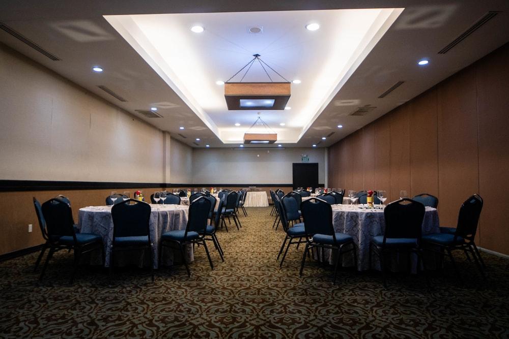 Hotel Colonial Mexicali Ngoại thất bức ảnh