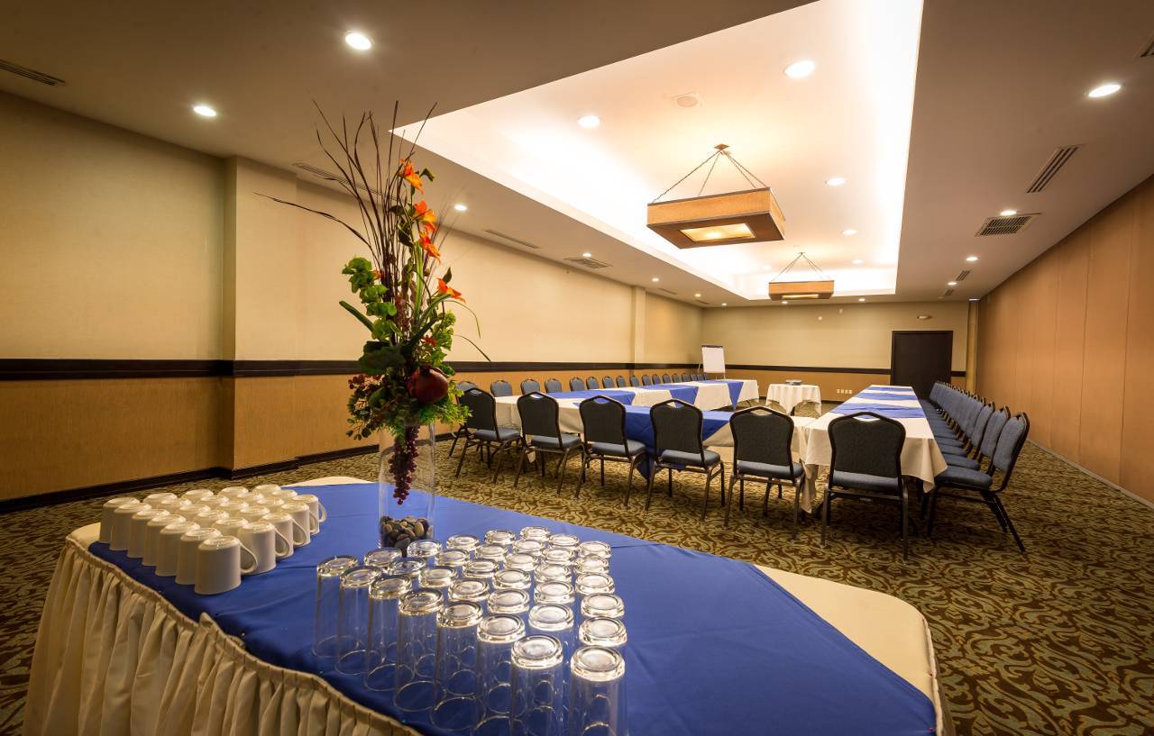 Hotel Colonial Mexicali Ngoại thất bức ảnh